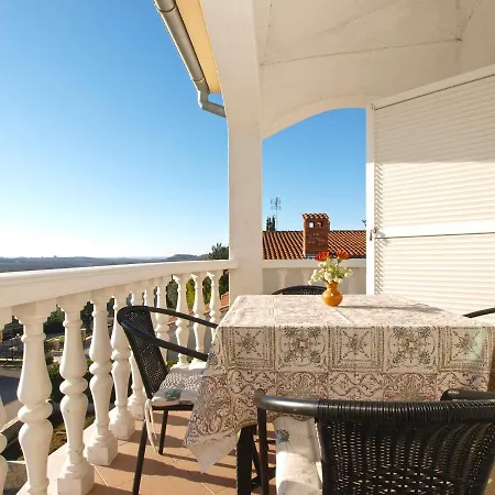 Apartment Mira 1978 *