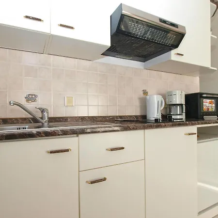 Apartmán Mira 1978 *