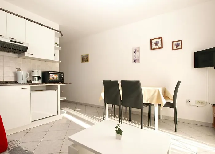Appartement Mira 1978 Poreč