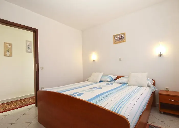 Appartement Mira 1978 *