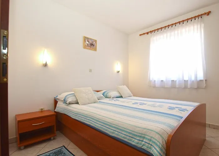 Apartman Mira 1978 *