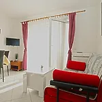 Mira 1978 * Πόρετς